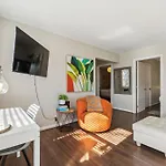 Family Friends And Free Parking Close To Downtown Holiday home Nashville