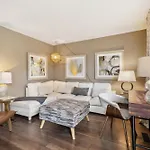 Holiday home Belmont Kings 1 Mile To Downtown And Park Free *