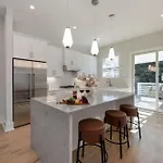 Holiday home Gns Essentials - - 521 Camden Dr Unit A