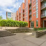 5M222- Unfurnished Condo Amazing Layout