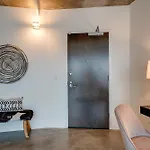 5m102 Two-story 2br 2ba Work Live Holiday home *