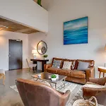 5m102 Two-story 2br 2ba Work Live Holiday home Nashville