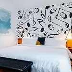 Entire Floor Of Of The Vinyl Sleeps 16 On Music Row Nashville
