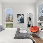 Always A Guest Favorite! Luxe With Huge Rooftop And 7 Beds Holiday home *