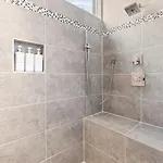 Always A Guest Favorite! Luxe With Huge Rooftop And 7 Beds Nashville