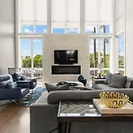 Holiday home Always A Guest Favorite! Luxe With Huge Rooftop And 7 Beds *