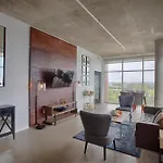 5m636- Views With Floor To Ceiling Windows Holiday home