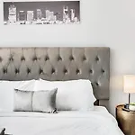 C On Music Row, 4 Min Broadway Holiday home *