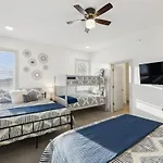 Modern Townhome 2 Miles South Of Downtown And Broadway Ave Apartment Nashville