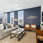 Apartment Modern Townhome 2 Miles South Of Downtown And Broadway Ave