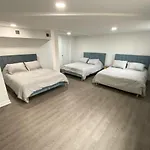 Holiday home The Playhouse: 4br With Spa, Basketball & Games
