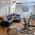 Hall Of Fame Private Resort-9 Miles To Downtown Pools Arcade *