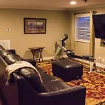 Holiday home Hall Of Fame Private Resort-9 Miles To Downtown Pools Arcade Nashville
