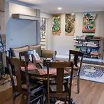 Hall Of Fame Private Resort-9 Miles To Downtown Pools Arcade Holiday home