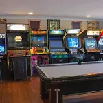 Hall Of Fame Private Resort-9 Miles To Downtown Pools Arcade *