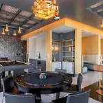 Corporate Chic Walkable And Quiet