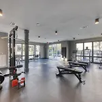 Sleeps 18 3 Modern Midtown Apartments W Gym Pool Walkable To Shops Eats