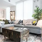 Central Nashville Luxe 2 Bed 2 Bath Suite