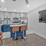 Cute, Charming, West Nash,1 Bed 1bath , Private Fenced Yard