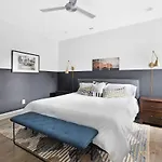 Chic Oasis 5 Mins To Broadway 8 Beds B-nashy *