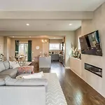 The Skyline Manor