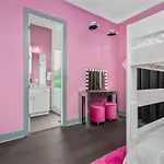 Girls' Getaway - Flamingle House - Broadway 2 Miles - Rooftop - Wow * Nashville