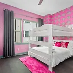 Girls' Getaway - Flamingle House - Broadway 2 Miles - Rooftop - Wow Holiday home