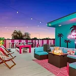 Girls' Getaway - Flamingle House - Broadway 2 Miles - Rooftop - Wow * Nashville