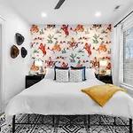 14 Bed Luxe Retreat With Game & Perfect For Large Groups! * Nashville