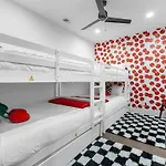 Holiday home 14 Bed Luxe Retreat With Game & Perfect For Large Groups! *