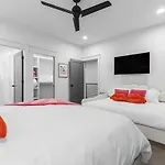 14 Bed Luxe Retreat With Game & Perfect For Large Groups! *