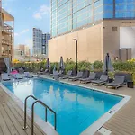 Penthouse Luxury With Pool Patio And View Walk To Broadway Nashville