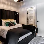 Unique Nashville Executive Condo & Workspace