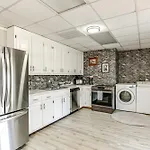 Rustic Cowboy Ranch Retreat: Near Apartment *