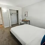 Brentwood A2 I Cozy & Comfy I 2bd I Free Parking