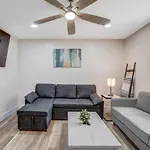 Apartment Beautiful, Enchanting, Private, 1 Bedroom 1 Bath Nashville