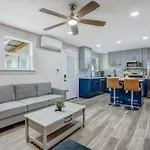 Beautiful, Enchanting, Private, 1 Bedroom 1 Bath Apartment Nashville