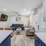 Apartment Beautiful, Enchanting, Private, 1 Bedroom 1 Bath Nashville