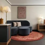 The Countrypolitan - Indigo Hotel