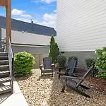 The Willie - Newly Redesigned, Game & Rooftop
