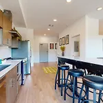Illume 117 Apartment *