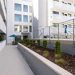 Apartment Illume 117 *