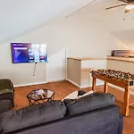 1009 Eastside Vibe - Big & Nashville