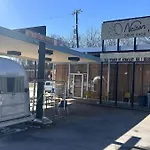 The Eastside 2br Near 5points Holiday home