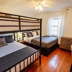 Holiday home The Eastside 2br Near 5points