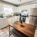 The Eastside 2br Near 5points Nashville