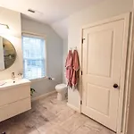 Cozy East Nash W Big Yard Holiday home
