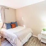 7 Min Drive To Broadway- Walkable Neighborhood Nashville