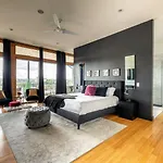 Holiday home A Spacious With Amazing Views And Elevated Outdoor Spaces *