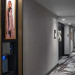 Hotel Fraye Curio Collection By Hilton *